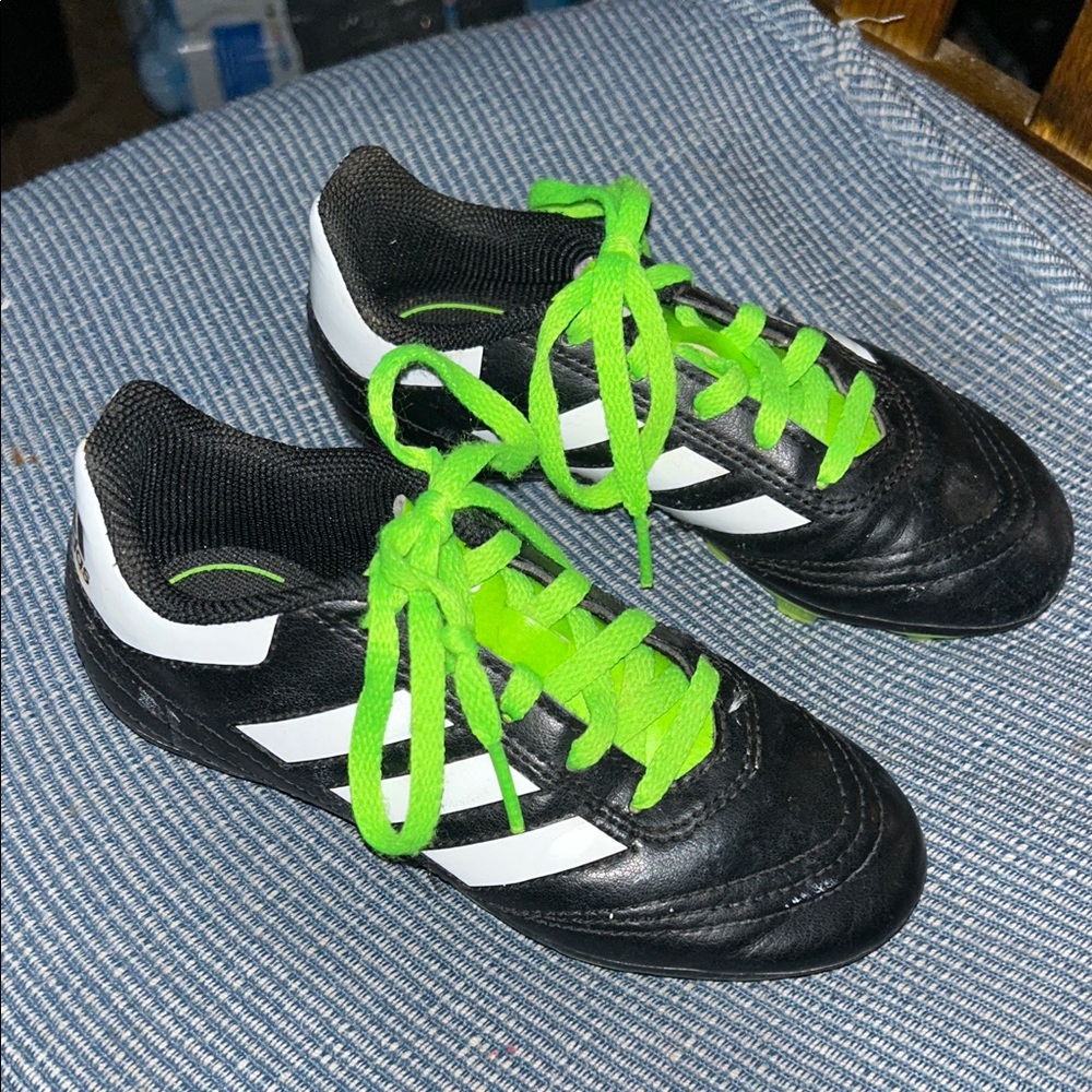 Adidas Kids Black and White Sneakers with Green Laces